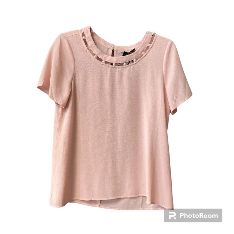 women's T-shirts for casual FridaysTop Short Sleeve By Melissa Paige  Size: S