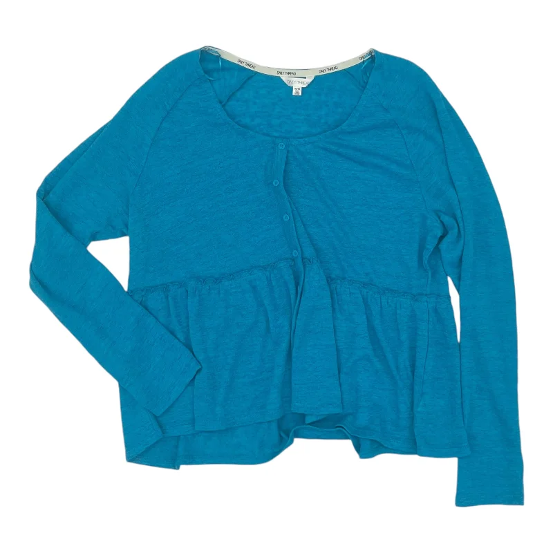 women's tops for fashion-conscious professionalsTop Ls By Clothes Mentor In Blue, Size:Xl