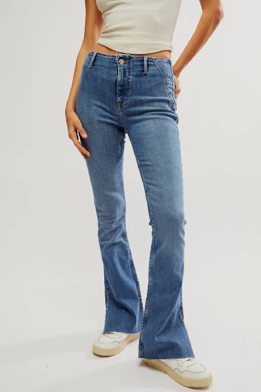 women's denim jeans for a chic appearanceLevel Up Slit Bootcut Jeans In Sunburst Blue