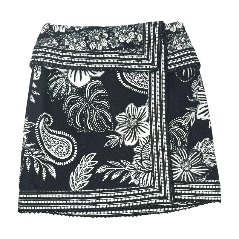 women's casual high-slit skirtsPasley Bloom Mini Skirt By Farm Rio In Black & Cream, Size: 2