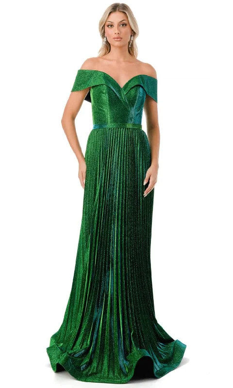 women's wrinkle-resistant dressesTrevi Collection L2727 - Pleated Off Shoulder Evening Gown