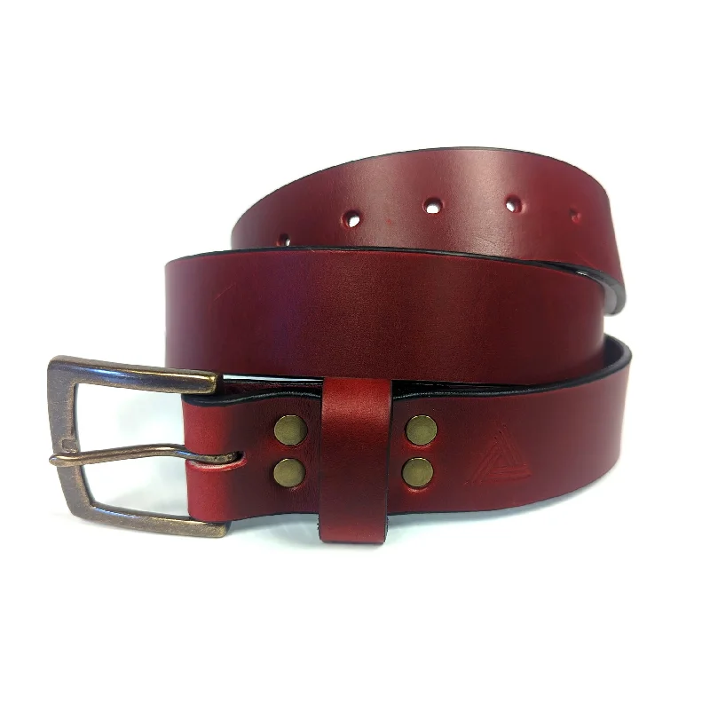 women's stone-washed denim jeansRed Leather Belt