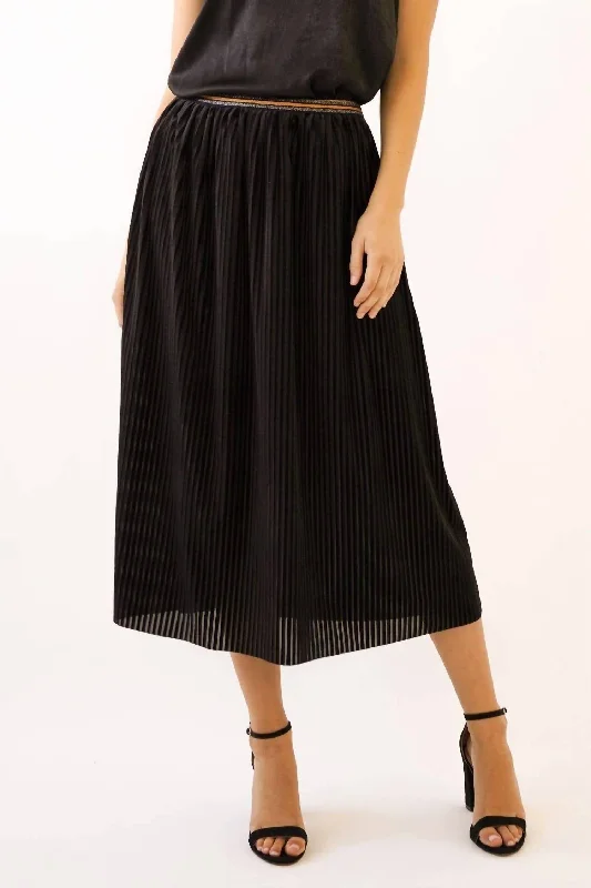 women's pencil skirtsWomen's Velvet Skirt In Black