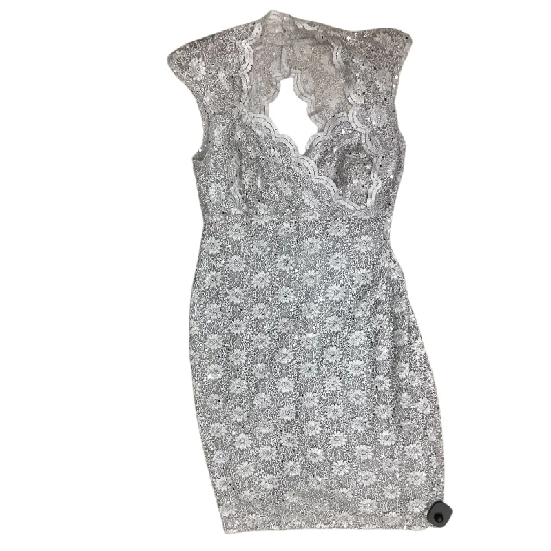 women's hourglass figure dressesDress Casual Midi By Connected Apparel In Grey & Silver, Size: S