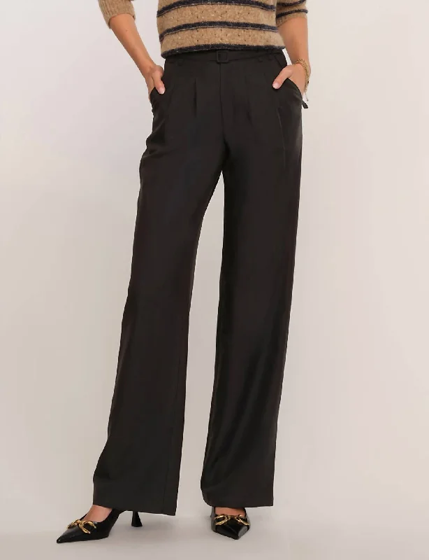 women's skinny pantsAnjelika Pant In Black