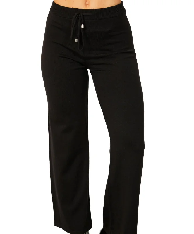 women's hot pantsLounge Pant In Black